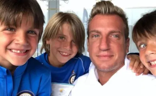 Maxi y Wanda tienen tres pequeños:Valentino, Benedicto y Constantino.