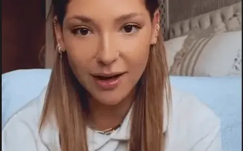 Kel Calderón actualizó el estado de salud de su padre, Hernán Calderón Salinas, por medio de las historias de su Instagram.