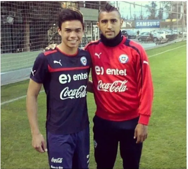 Gabriel Suazo y Arturo Vidal se conoce de hace mucho tiempo y la selección chilena fue su punto de encuentro