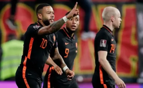 Países Bajos desaprovechó el doblete de Memphis Depay. (Foto: UEFA)