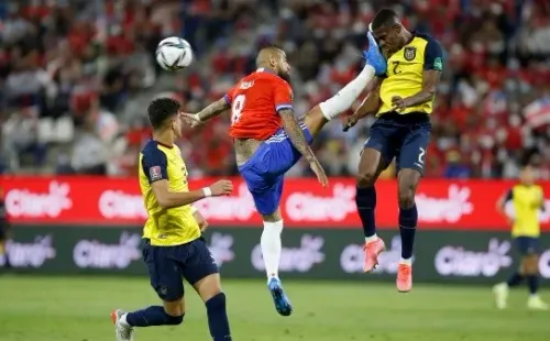 Para Jorge Aravena, la expulsión de Arturo Vidal condicionó a Chile
