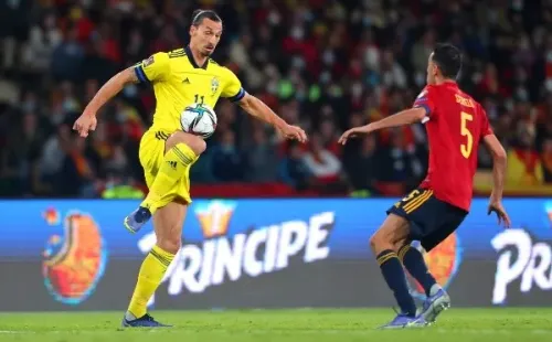 Zlatan Ibrahimovic junto a Suecia también disputarán el repechaje por un lugar en Qatar 2022. Foto: Getty Images