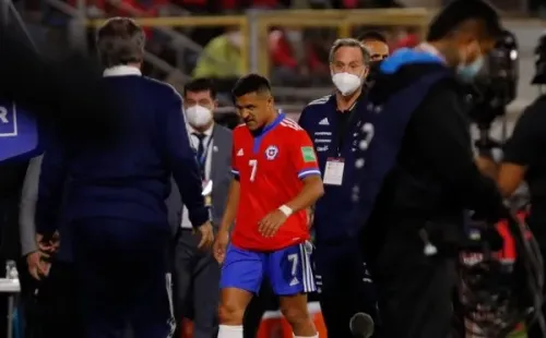 La salida de Alexis Sánchez ante un posible desgarro