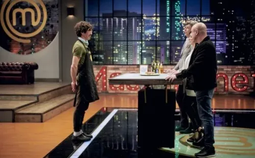 Felipe Ríos al momento de la evaluación en Masterchef Celebrity.