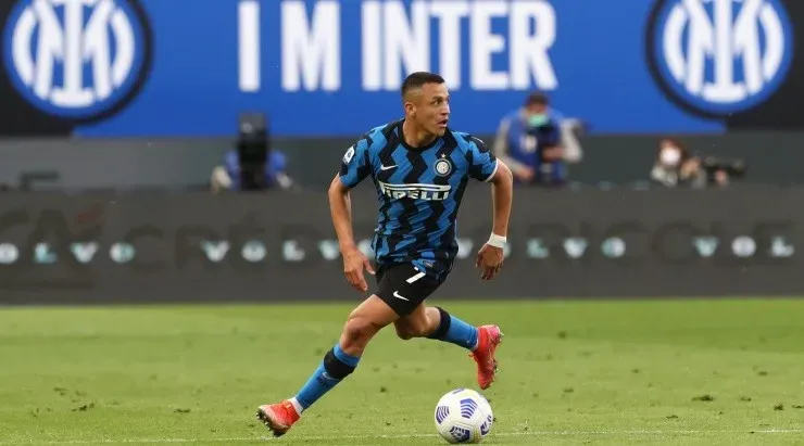 Alexis volvió con problemas físicos desde la selección chilena