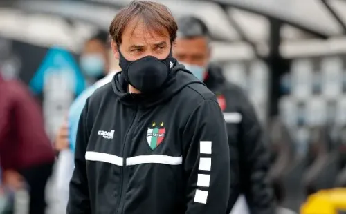 José Luis Sierra salió de Palestino para volver a Arabia Saudita
