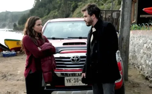 Nicolás Oyarzún y María Gracia Omegna: En fotos promocionales de Amar Profundo.(1)