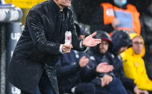 Andriy Shevchenko debutó con derrota su etapa en el Genoa. (Foto: Getty Images)
