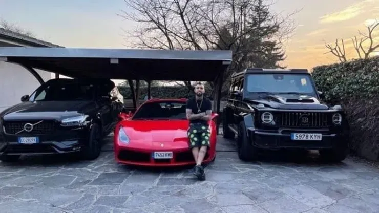 Garage Arturo Vidal cochera vehículos automóviles