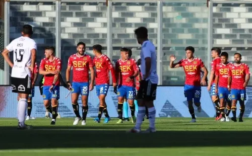 Colo Colo tropezó contra UE hipotecándose en la lucha por el título: Guarello le contesta a Suazo por polémica del Covid-19. (Foto: Agencia UNO)