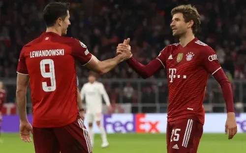 Thomas Muller defiende a Robert Lewandowski tras la elección del Balón de Oro