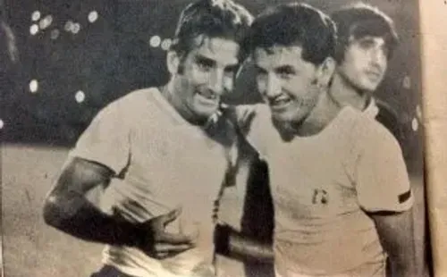 Beyruth celebra junto a Leonel Sánchez el título de 1970.