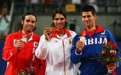 Fernando González compartió el podio de los Juegos Olímpicos de Beijing 2008 con el español Rafael Nadal y el serbio Novak Djocovic. (Foto: Getty)