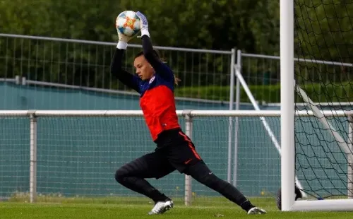 Tiane Endler lleva muchos años en la elite del fútbol mundial.