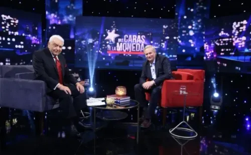 José Antonio Kast revela los inicios del romance con su esposa María Pía Adrisola.(1)