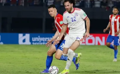 Big Ben se ha ganado el amor de todos los hinchas chilenos con sus tremendas presentaciones defendiendo a La Roja de Martín Lasarte. (Foto: Getty)