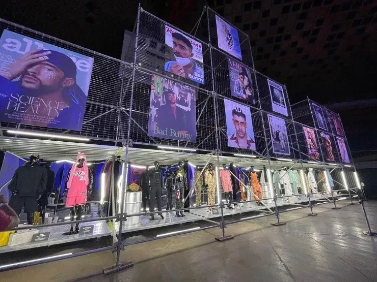 Bad Bunny saca a relucir sus gaviotas del Festival de Viña en especial velada.(5)