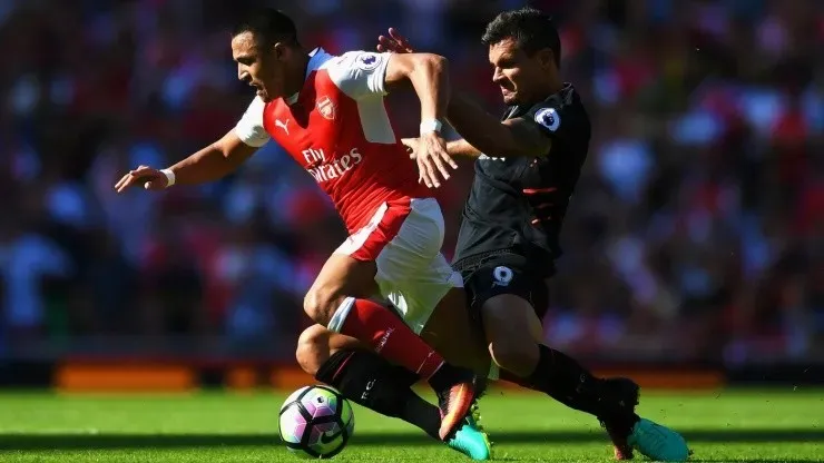 Alexis Sánchez arsenal inter champions league liverpool anfield