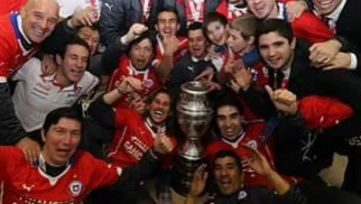 seleccion chilena 2015 2016 flaco leiva