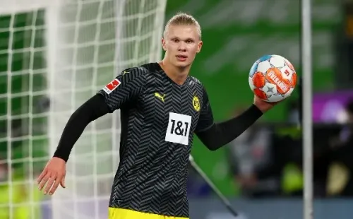 Erling Haaland tendría como prioridad jugar en Barcelona. (Foto: Getty Images)