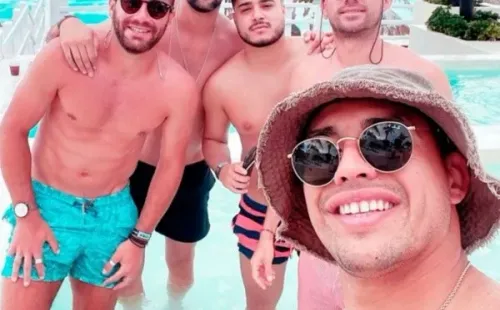 Iván Morales, César Fuente y Stefano Magnasco disfrutan de sus vacaciones en Cancún. (Foto: Captura)