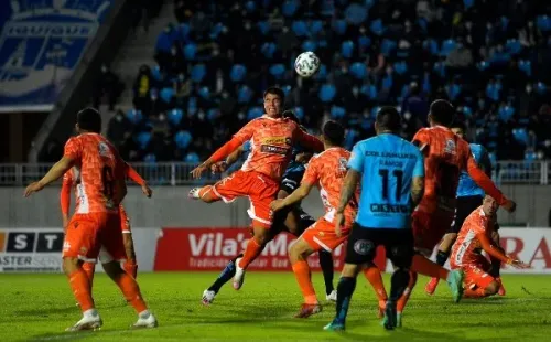 Emiliano Astorga será el nuevo entrenador de Cobreloa en reemplazo deHéctor Almandoz.