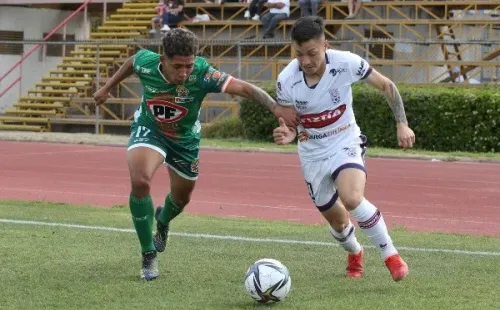 Cristián Zavala quiere jugar Copa Libertadores y está cerca de Colo Colo, pero revela que hay otro grande entre las ofertas.