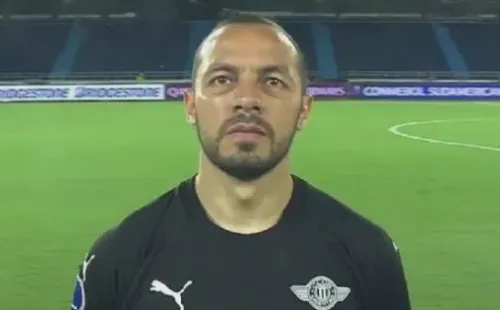 Carepato no logró acomodarse en Libertad y terminó saliendo del club con amargo sabor de boca.