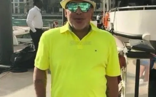 Maradona luciendo un sombrero que se subastó en 320 dólares. Foto: Adrián Mercado.