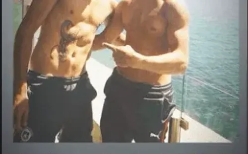 El tierno mensaje que Mauricio Isla le dedicó a Alexis Sánchez a través de redes sociales por su cumpleaños. (Foto: captura)