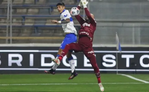 Valber Huerta no llegará al Palmeiras y seguirá siendo jugar de Universidad Católica. Foto: Agencia Uno