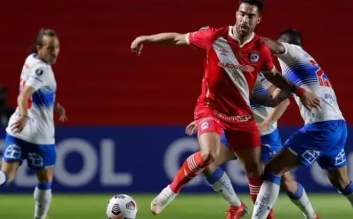El delantero paraguayo de 31 años no se marchará de Argentinos Juniors.