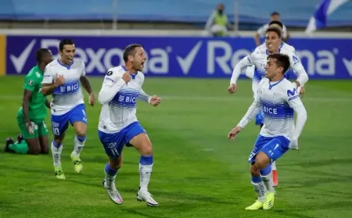 Luciano Aued renovó por una temporada en Universidad Católica