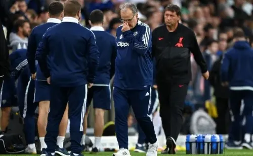 Marcelo Bielsa puede estar viviendo sus últimos días en el Leeds. Foto: Getty Images