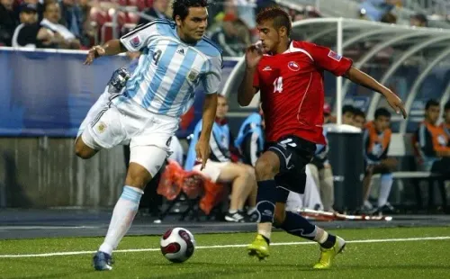 Arturo Vidal comenzó a mostrar al mundo su fútbol