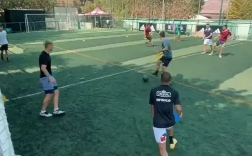 Separados en dos grupos se realizan los entrenamientos de los profesionales