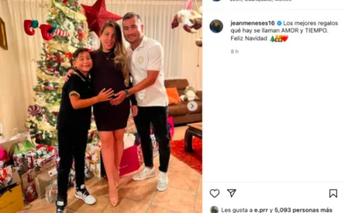 Jean Meneses con su esposa e hijo en México. (Foto: Captura)