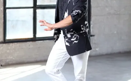 ¿Quiénes son los participantes de Aquí se Baila? Emilio Edwards.