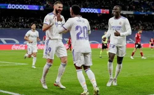 Karim Benzema y Vinicius Junior siguen encendidos como dupla. (Foto: Getty Images)