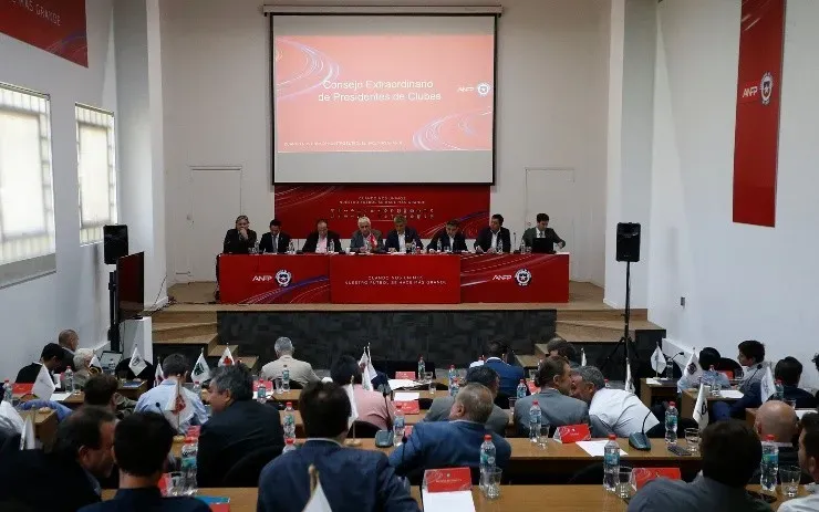 El Consejo de Presidentes de la ANFP es responsable del estado en el que se encuentra el fútbol chileno actualmente
