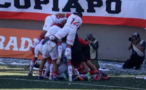 Copiapó derrotó a Temuco en la final de la Liguilla de Promoción jugada en diciembre, y ahora sigue esperando a ver que ocurrirá con su futuro. (Foto: Agencia Uno)
