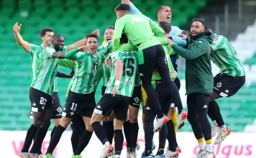 Betis celebró la clasificación ante su gran rival. (Foto: Getty Images)