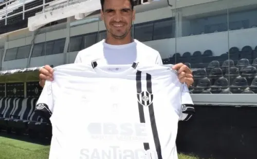 Cristopher Toselli firmó con Central Córdoba y vivirá su segunda experiencia en el extranjero. Foto: Central Córdoba