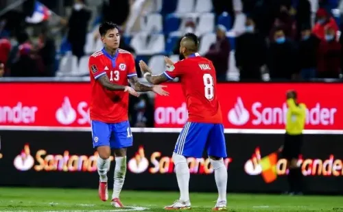 Pulgar destaca jugar con Vidal y Aránguiz.