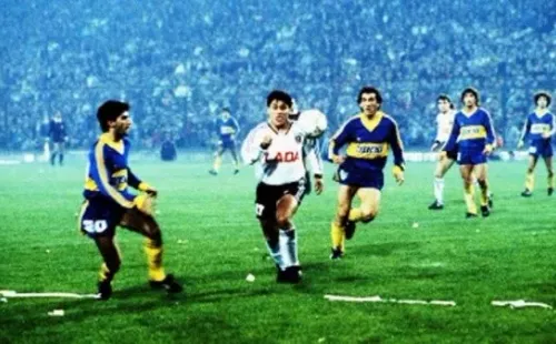 Colo Colo y Boca Juniors se enfrentan este lunes en Argentina. ¿Es un clásico? Claudio Borghi pone fin a la discusión. Foto: Archivo