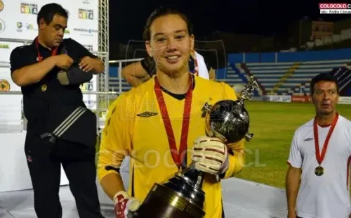 Tiane Endler tuvo dos pasos por Colo Colo donde ganó la Libertadores. Foto: Colo Colo