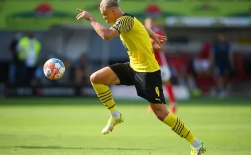 El futuro de Haaland sigue causando roces entre el jugador y el Dortmund.