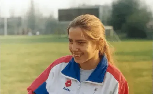 Benado es una de las pioneras del fútbol femenil en Chile.