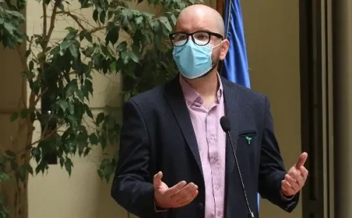Giorgio Jackson fue compañero de Boric como líder estudiantil y diputado
