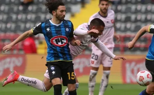 La Católica pone sus ojos en Cristián Cuevas para el lateral izquierdo.